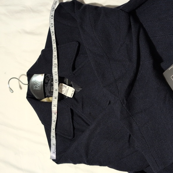 Jos. A. Bank Men's navy blue Peacoat. Medium size. - Picture 4 of 12